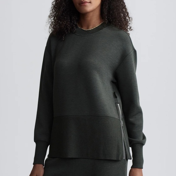 Varley Tops - Varley Lowry Sweat doublesoft sweatshirt olive marl green like new large